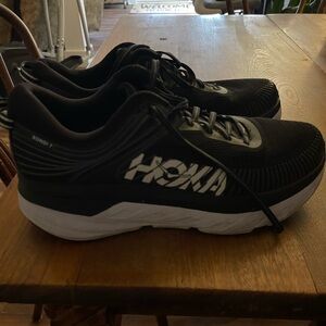 Hoka Black and White Running Shoes Bondi 7 size 10